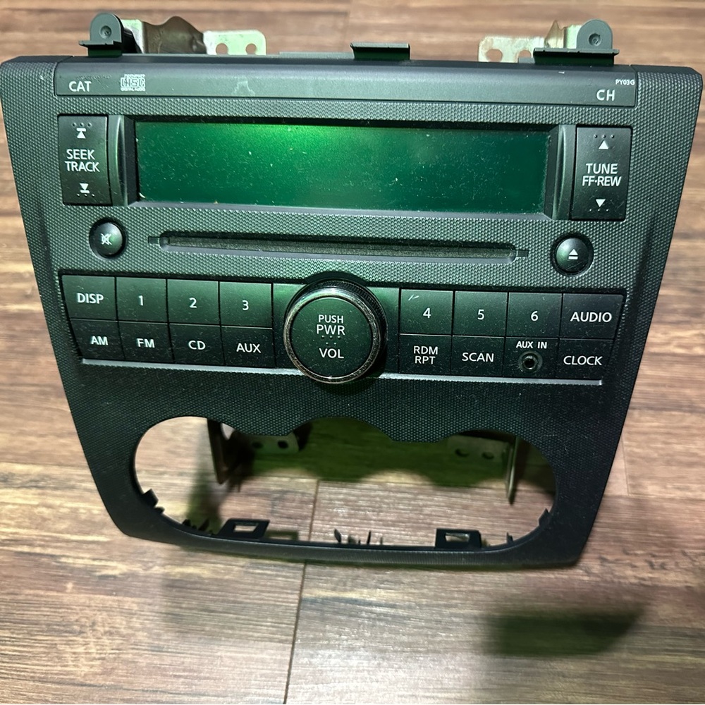 Nissan Altima Radio